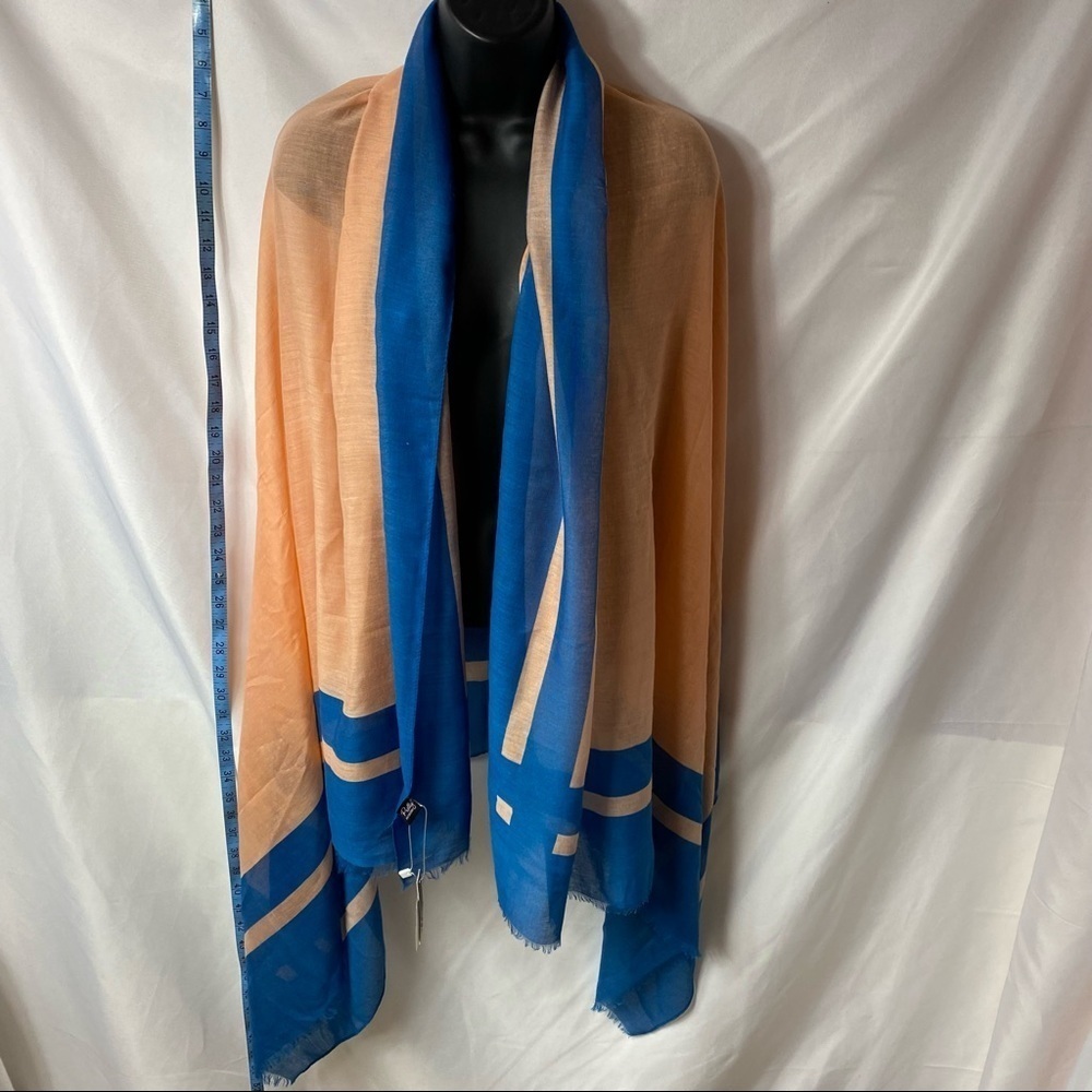 Wrap/scarf